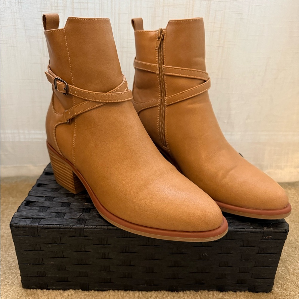 MIA cognac brown boots - worn ONCE!